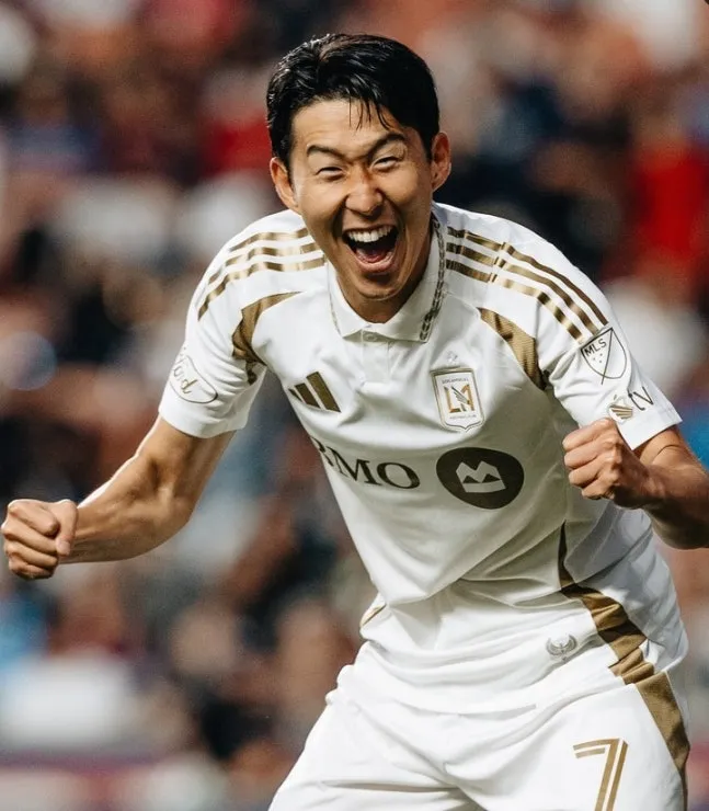 '푸스카스 수상자의 위엄' 손흥민 MLS 데뷔골, '올해의 골' 후보 등극...메시·부앙가와 경쟁